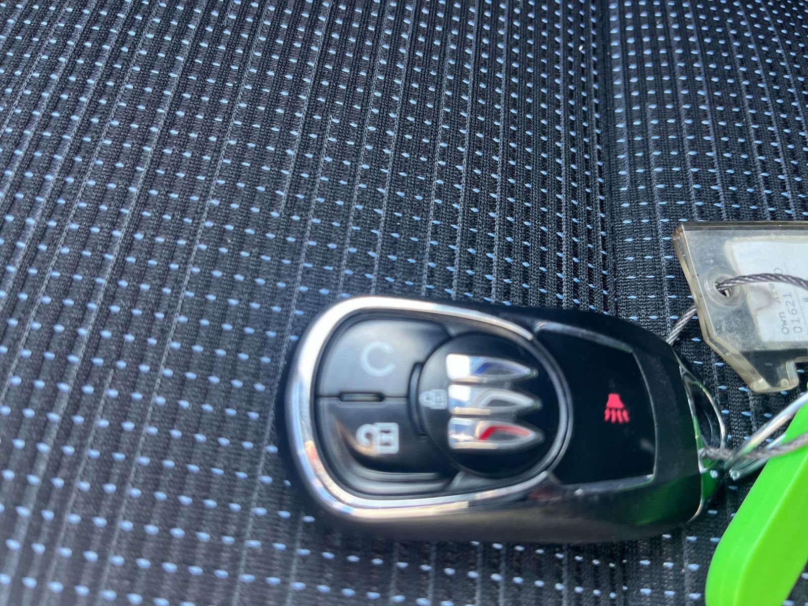 Used 2025 Buick Envista Preferred image 23