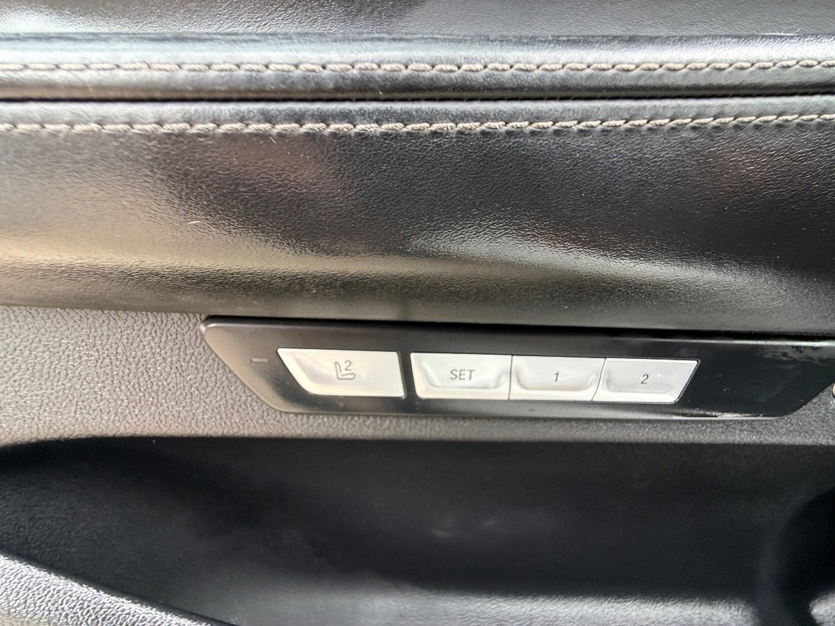 Used 2016 BMW 740i RWD image 21