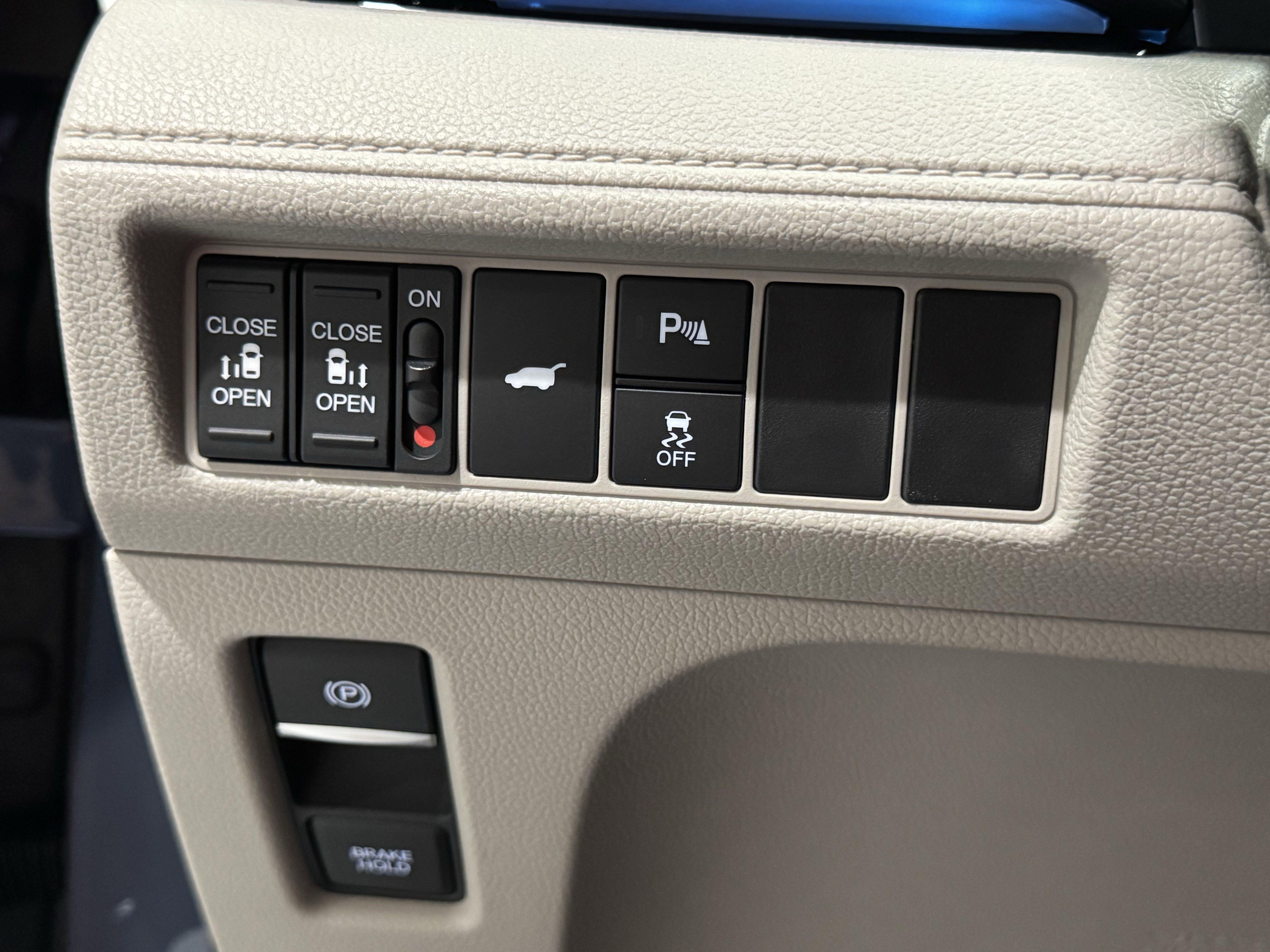 New 2026 Honda Odyssey Elite image 28