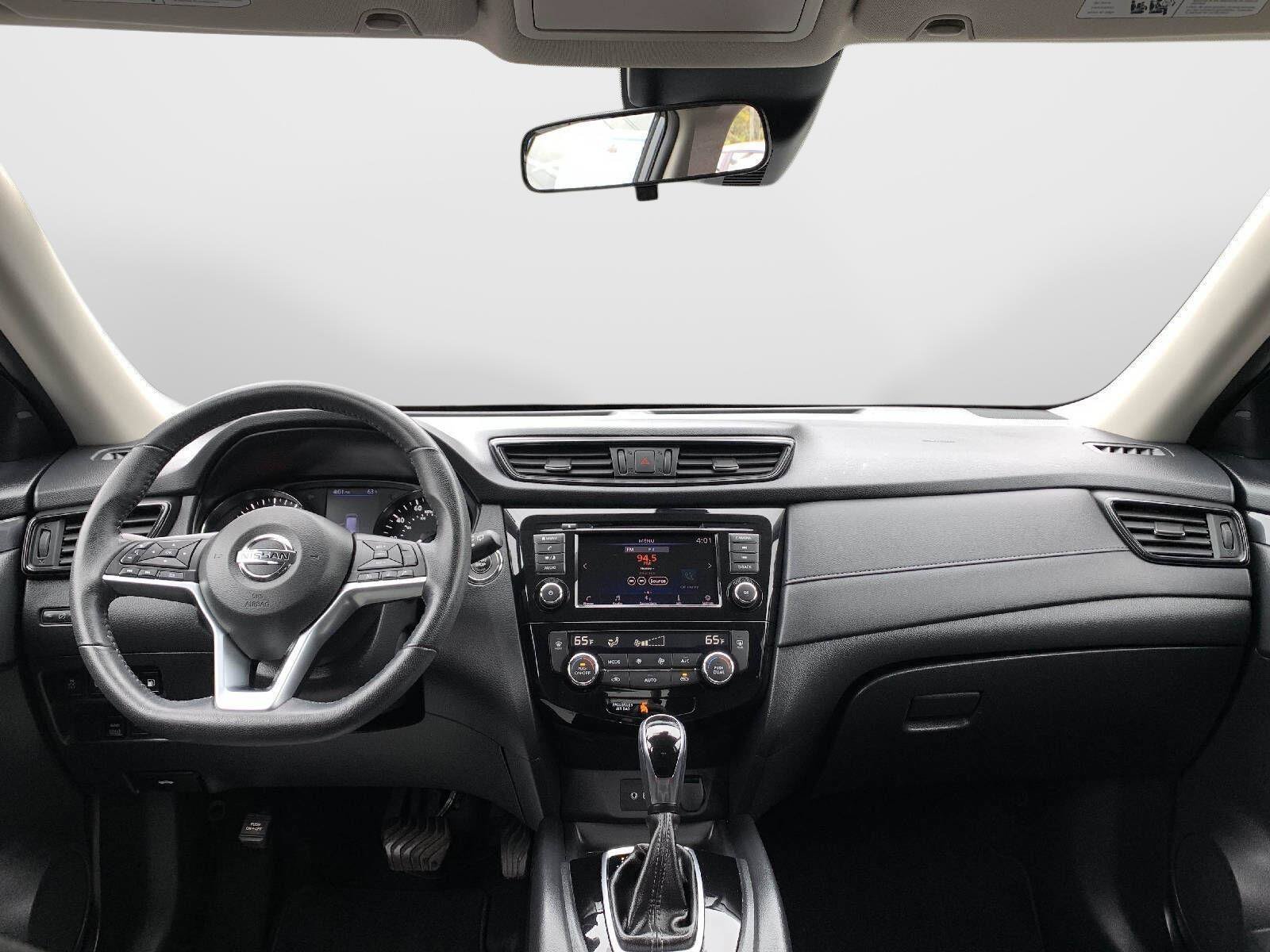 Used 2020 Nissan Rogue SV AWD/4WD image 30
