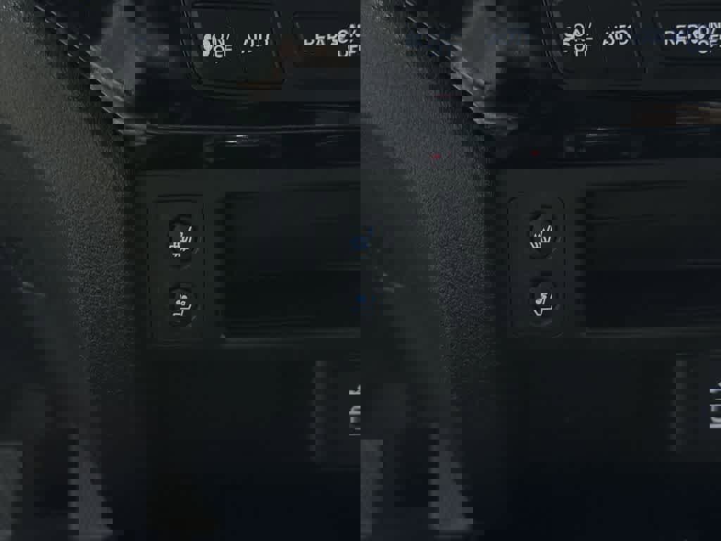 Certified 2024 Honda Passport Black Edition image 34