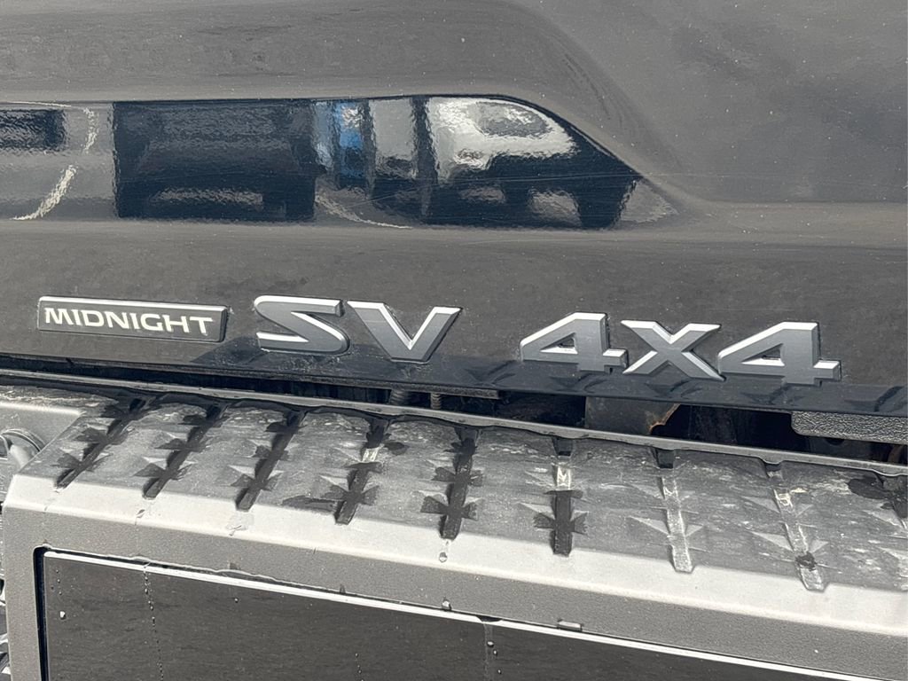 Used 2024 Nissan Titan SV w/ SV Convenience Package image 16