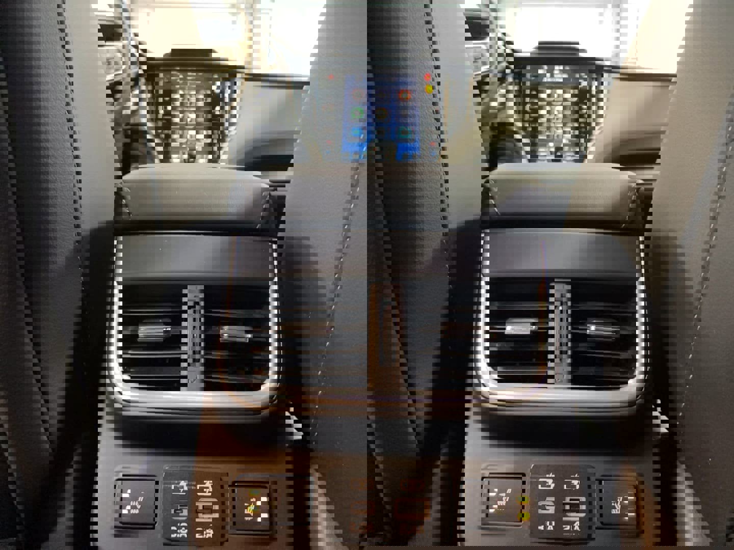 Used 2024 Subaru Outback Limited image 7