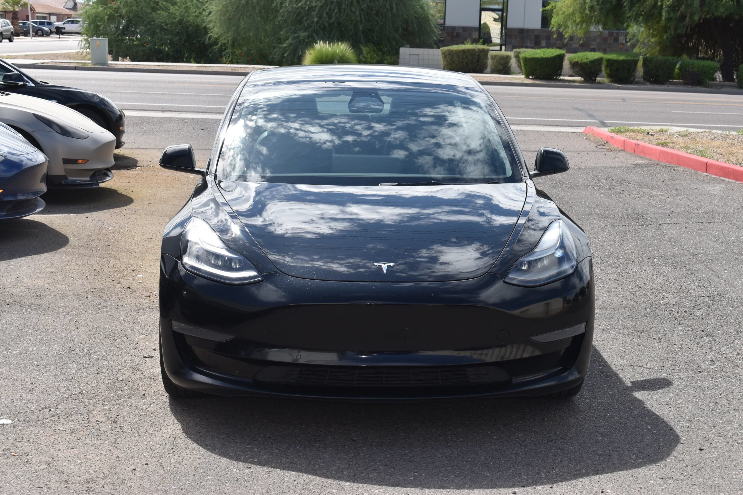 Used 2022 Tesla Model 3 RWD image 2