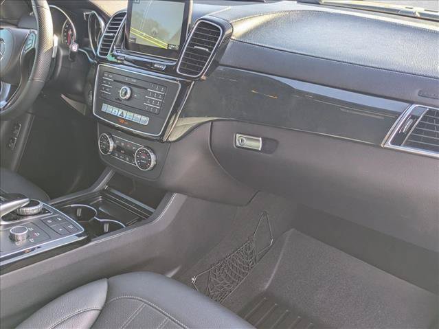 Used 2018 Mercedes-Benz GLS 450 4MATIC image 24