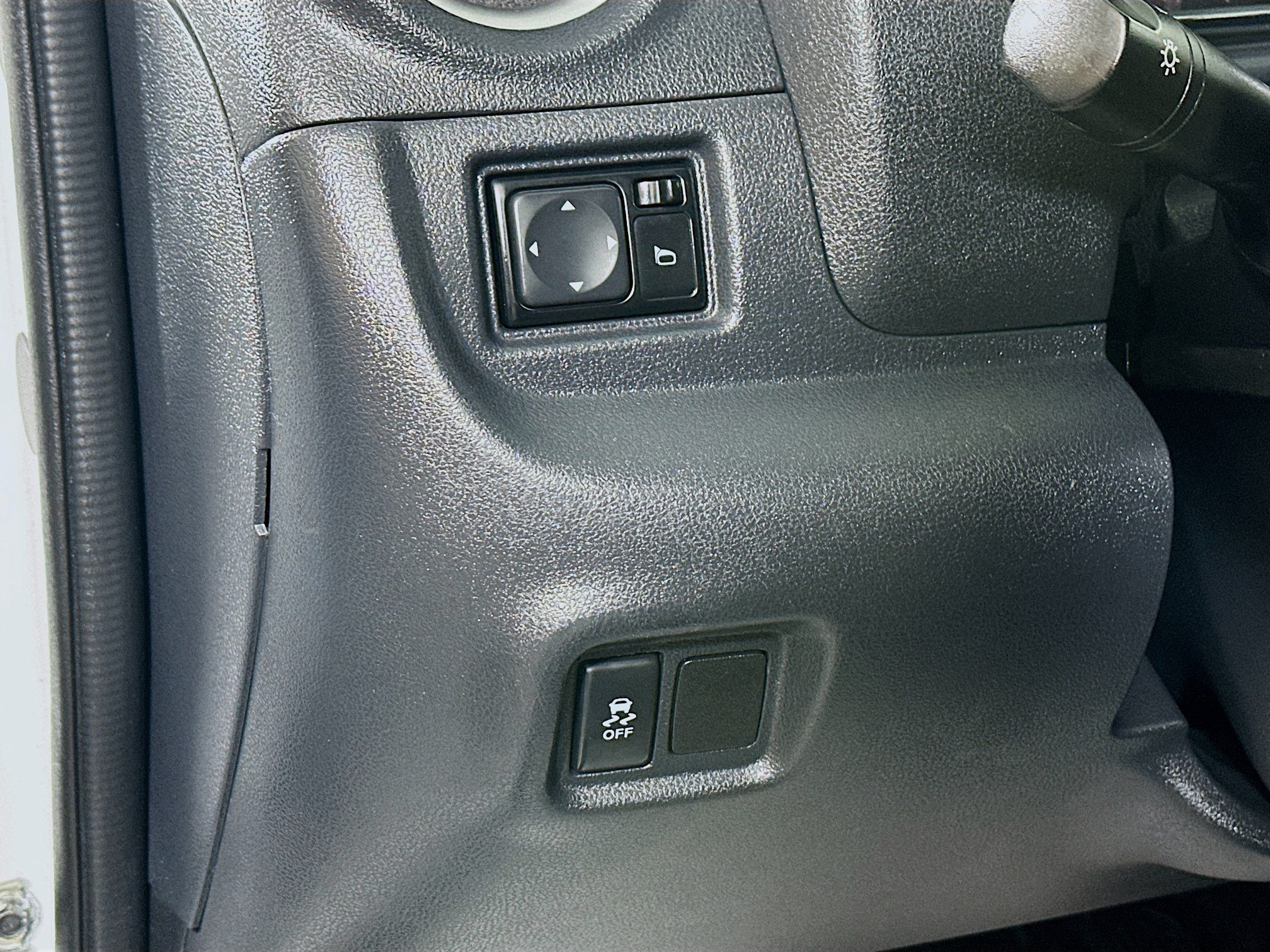 Used 2019 Nissan Versa SV FWD image 10
