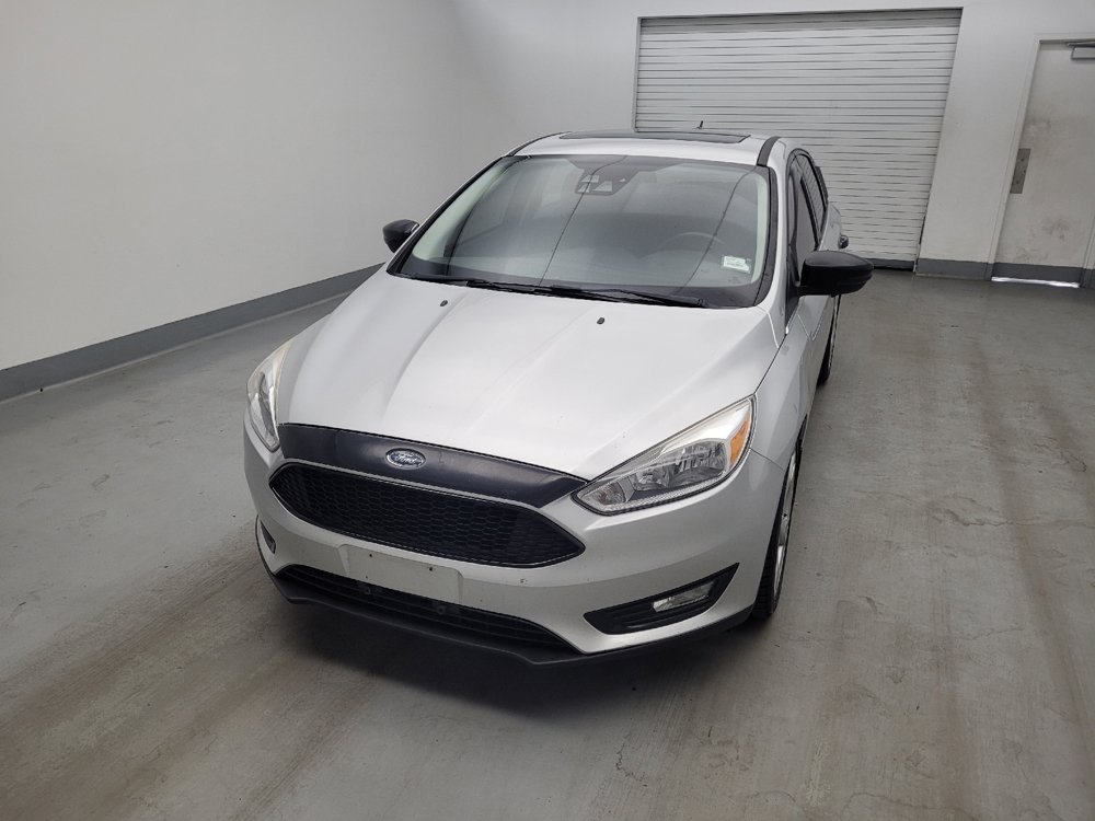 Used 2016 Ford Focus Titanium w/ Titanium Technology Package FWD image 15