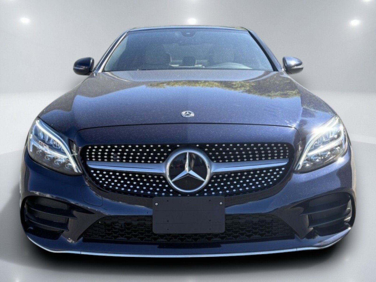 Used 2020 Mercedes-Benz C 300 4MATIC Sedan image 2