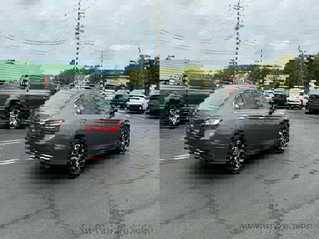 Used 2016 Honda Accord LX image 15
