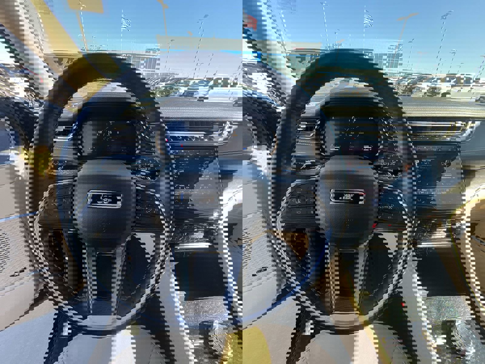 Used 2021 Jeep Grand Cherokee L Limited image 11