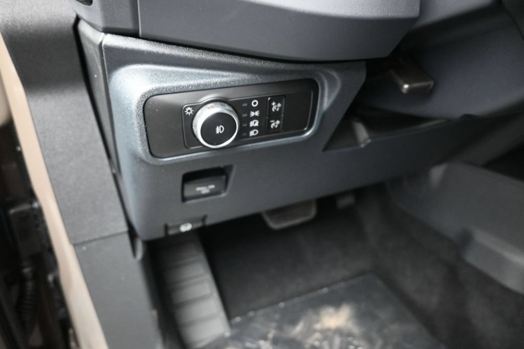 New 2026 Ford Bronco Outer Banks AWD/4WD image 13