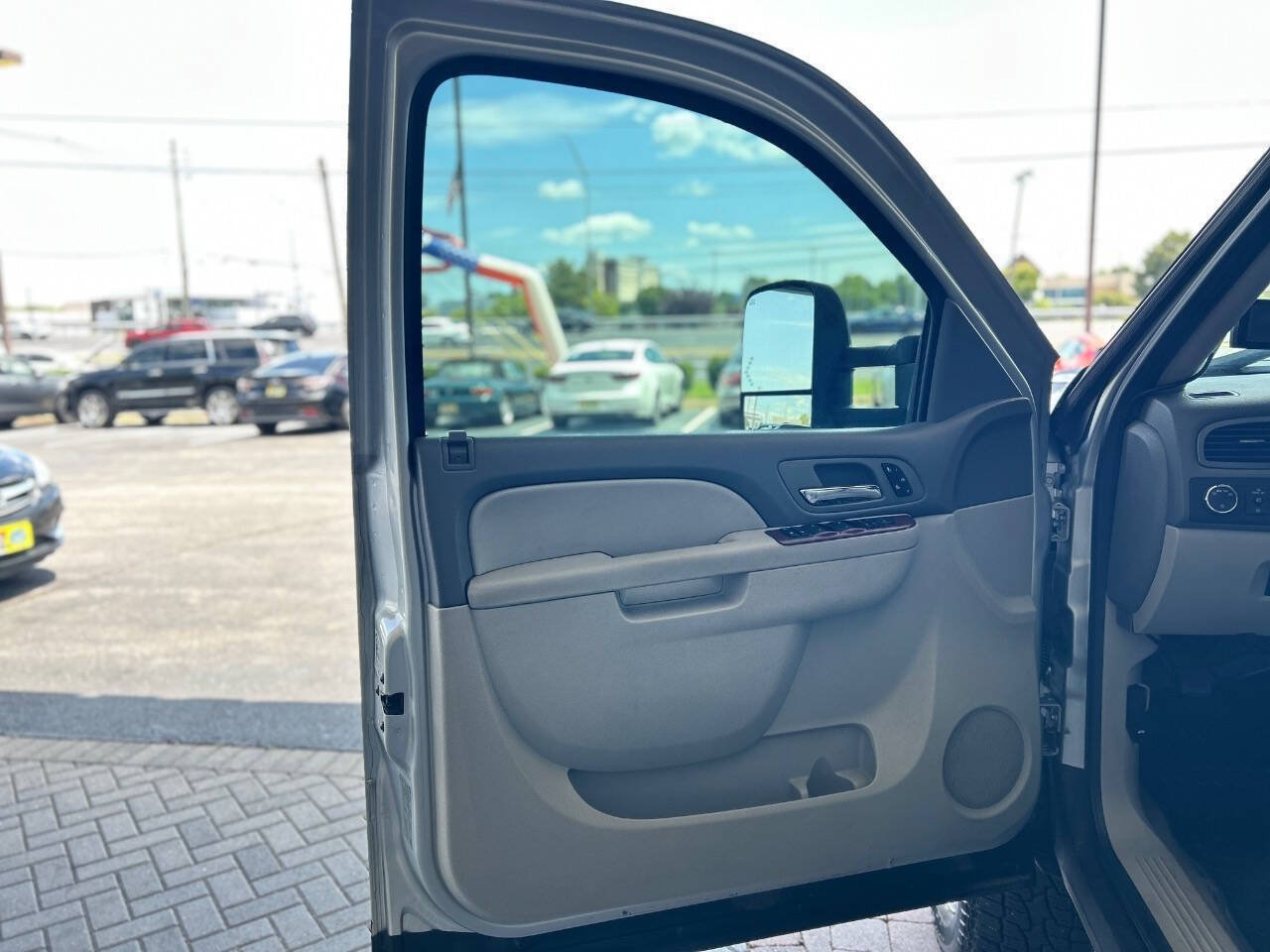 Used 2012 Chevrolet Silverado 2500 LTZ w/ LTZ Plus Package AWD/4WD image 33