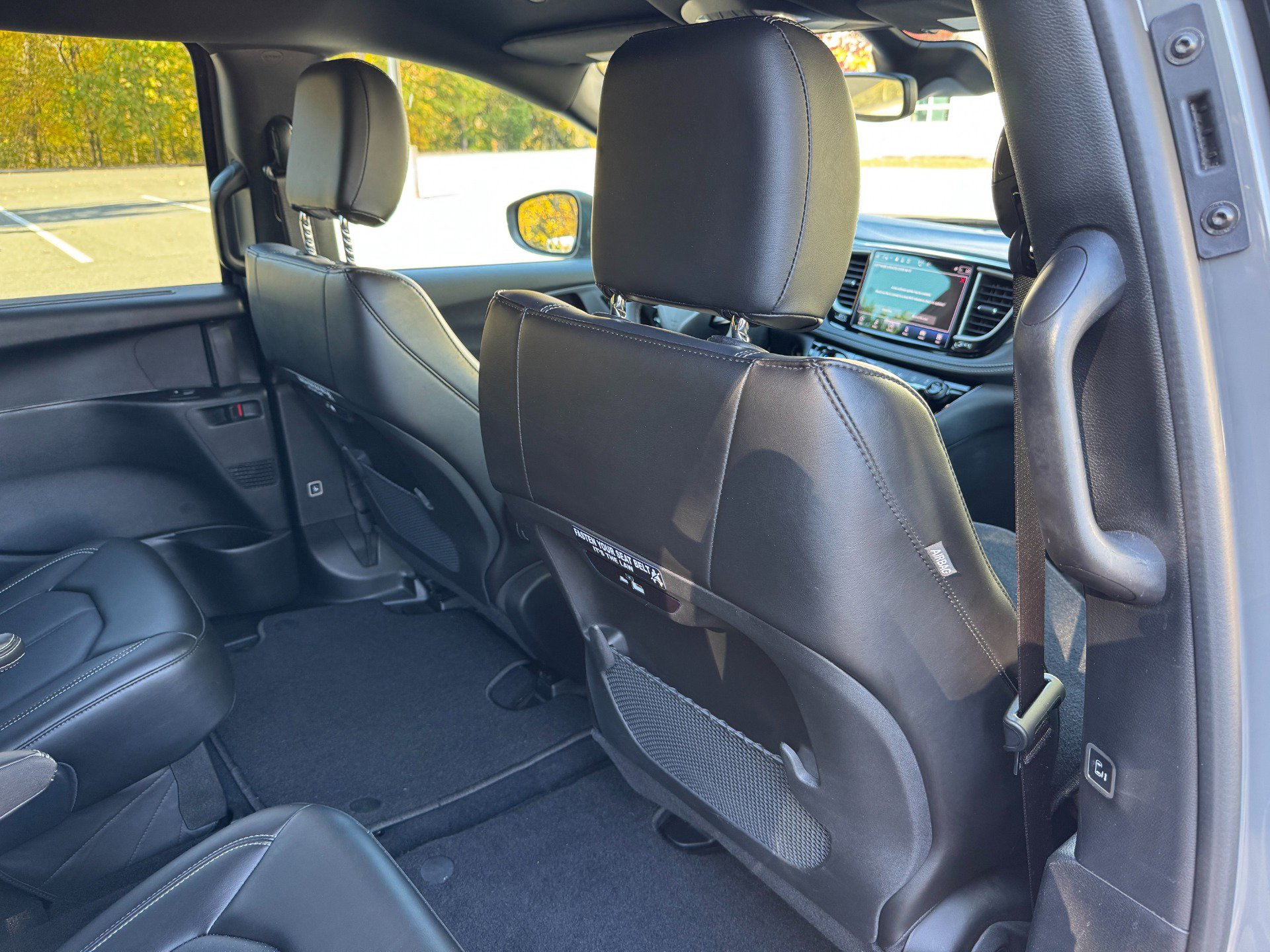 Used 2023 Chrysler Pacifica Touring-L w/ S Appearance Package image 52