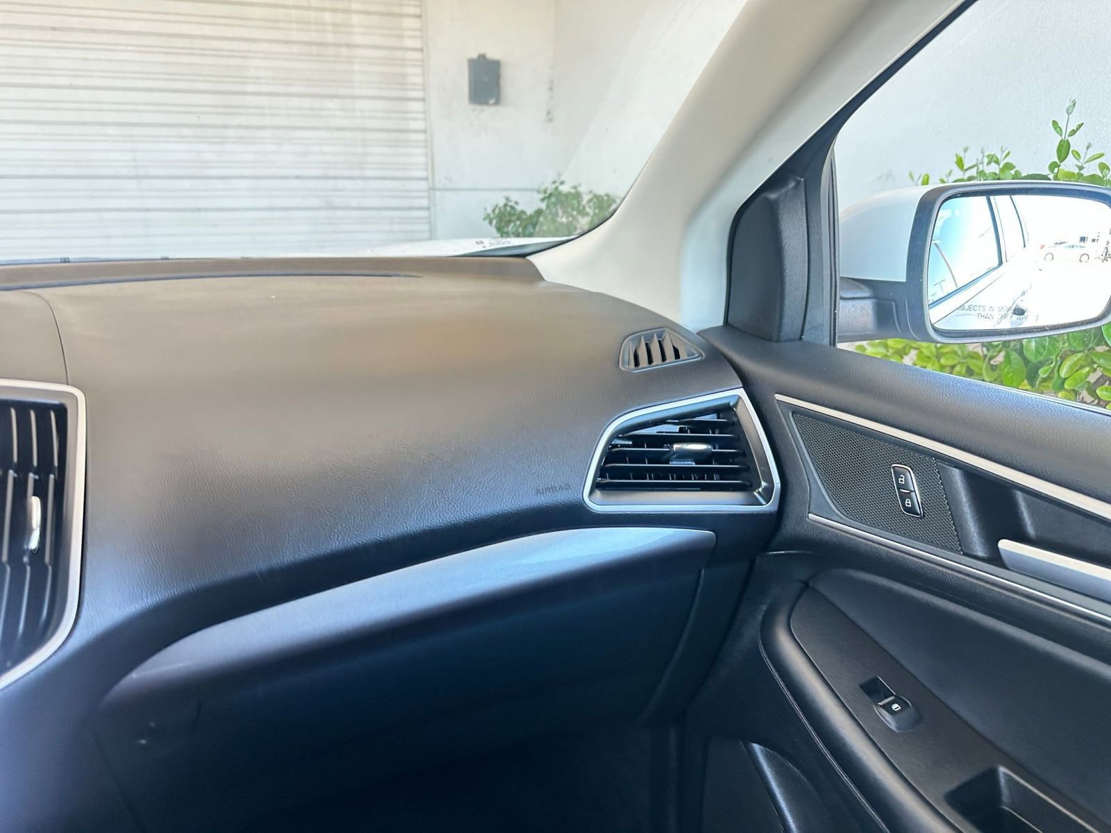 Used 2024 Ford Edge SEL image 35