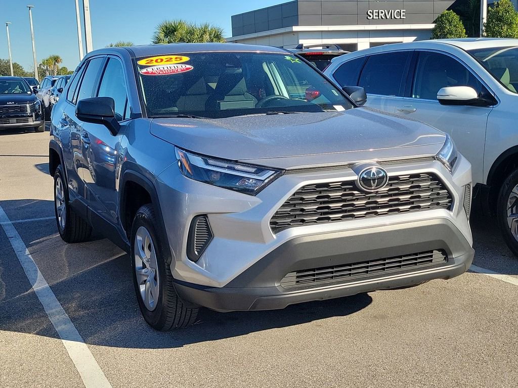 Used 2025 Toyota RAV4 LE image 4