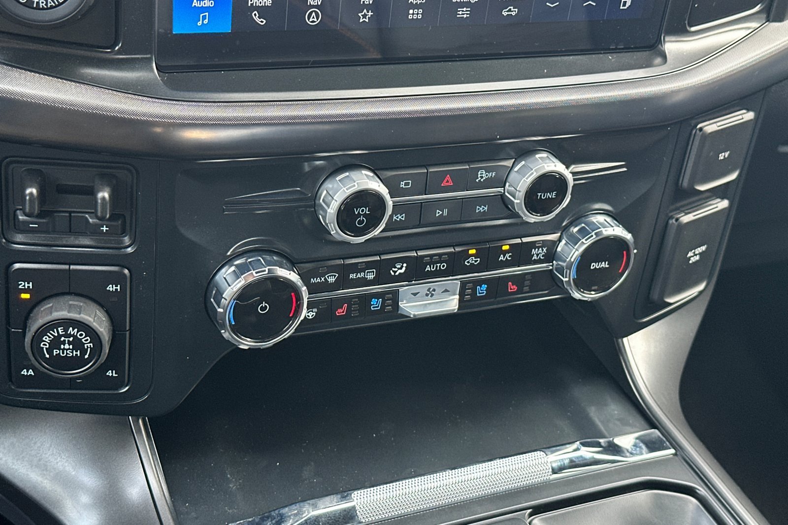 New 2025 Ford F150 Tremor w/ Equipment Group 402A High image 20