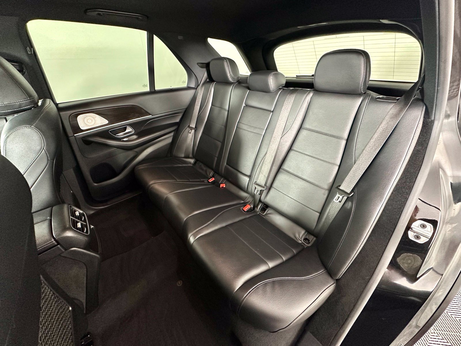 Used 2023 Mercedes-Benz GLE 350 w/ Premium Package image 20