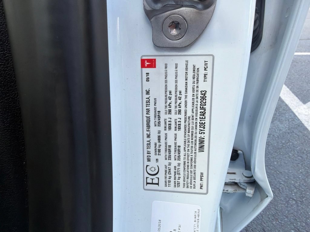 Used 2018 Tesla Model 3 Long Range RWD image 30