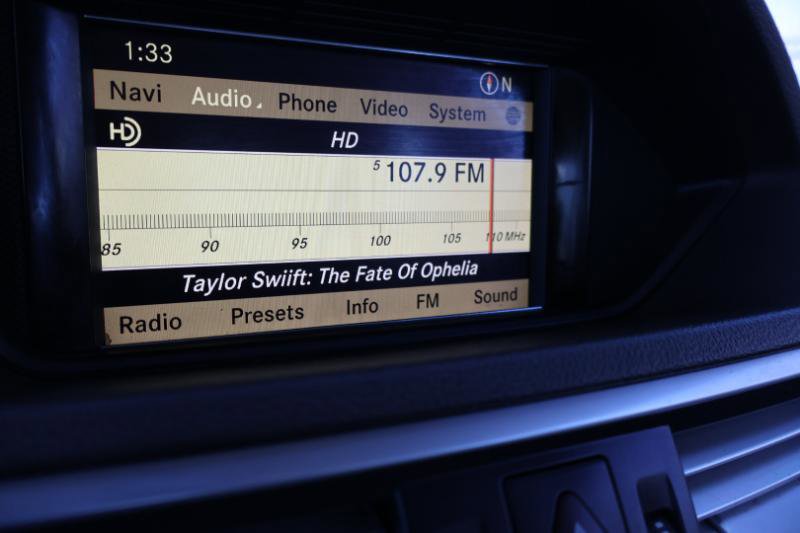 Used 2012 Mercedes-Benz E 350 Sedan image 15