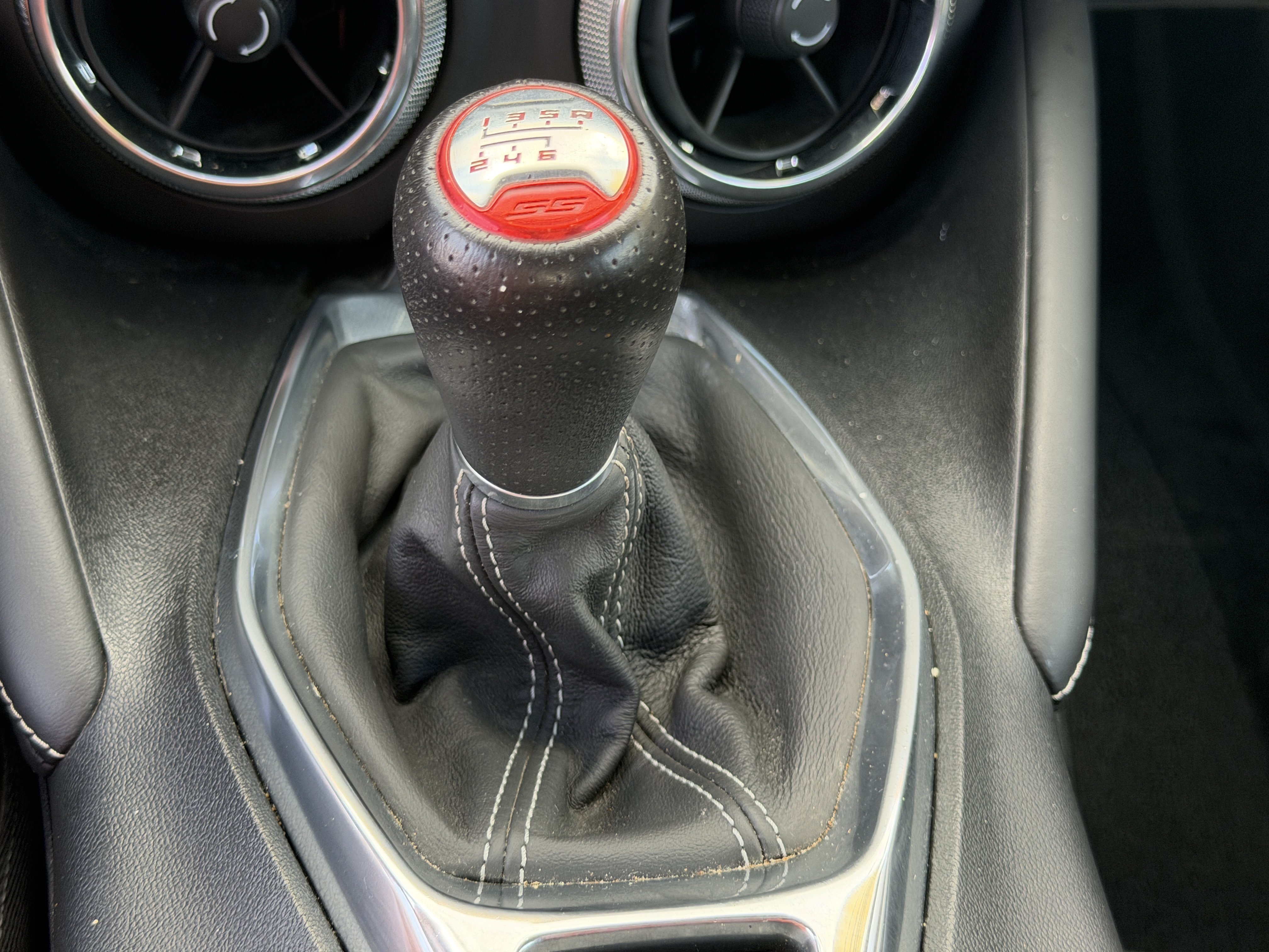 Used 2017 Chevrolet Camaro SS RWD image 24