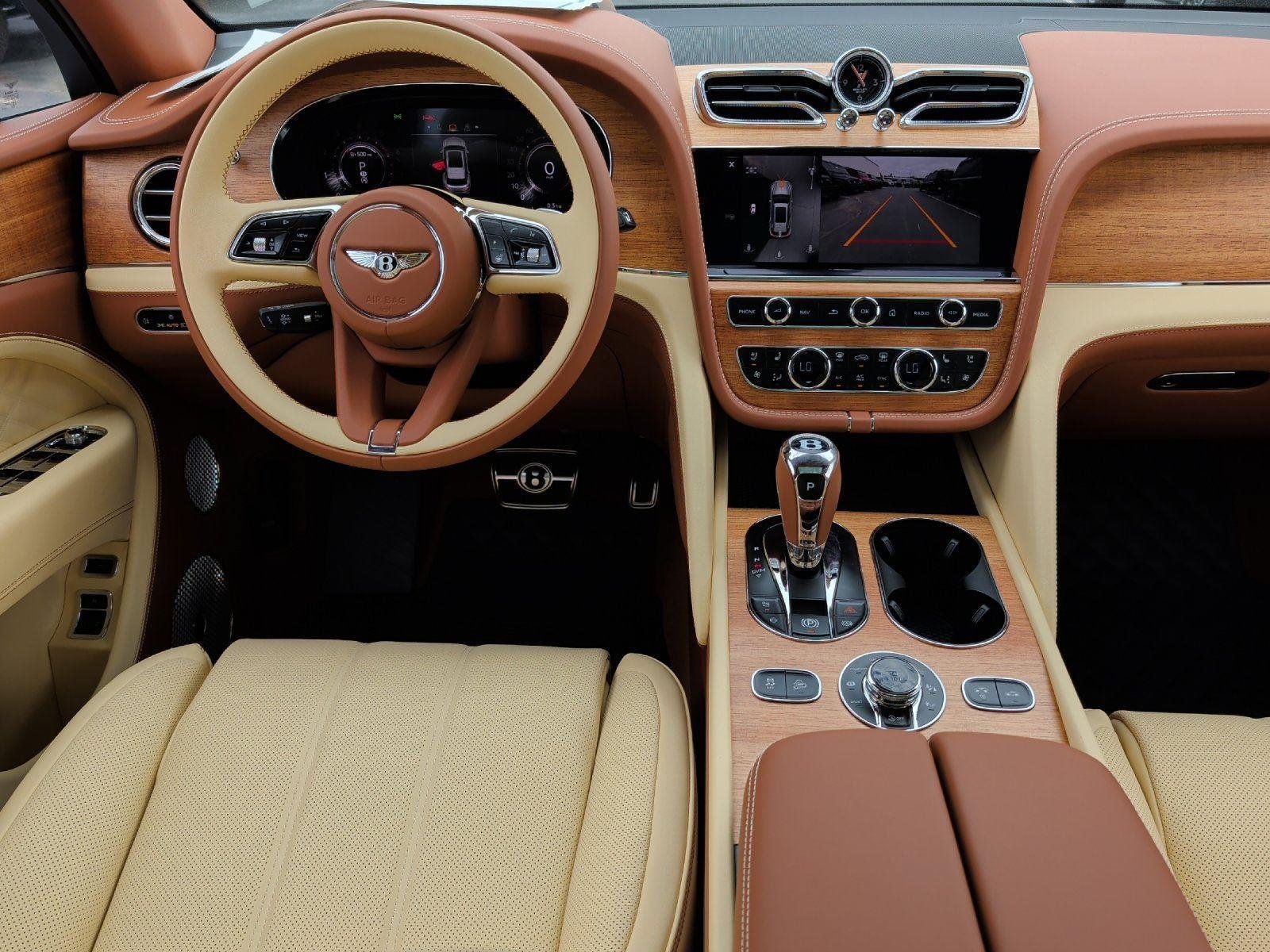 New 2026 Bentley Bentayga Extended Wheelbase AWD/4WD image 4