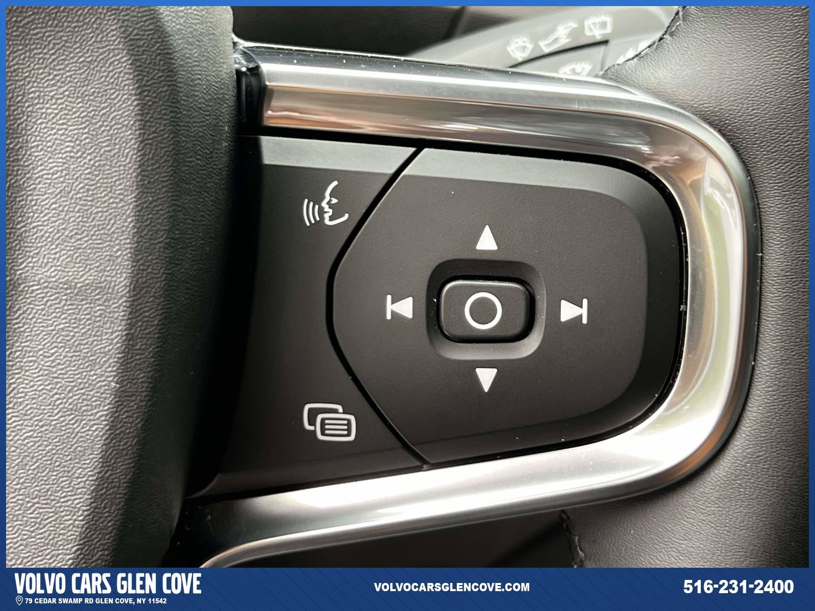 Used 2026 Volvo XC40 B5 Ultra w/ Climate Package AWD/4WD image 23