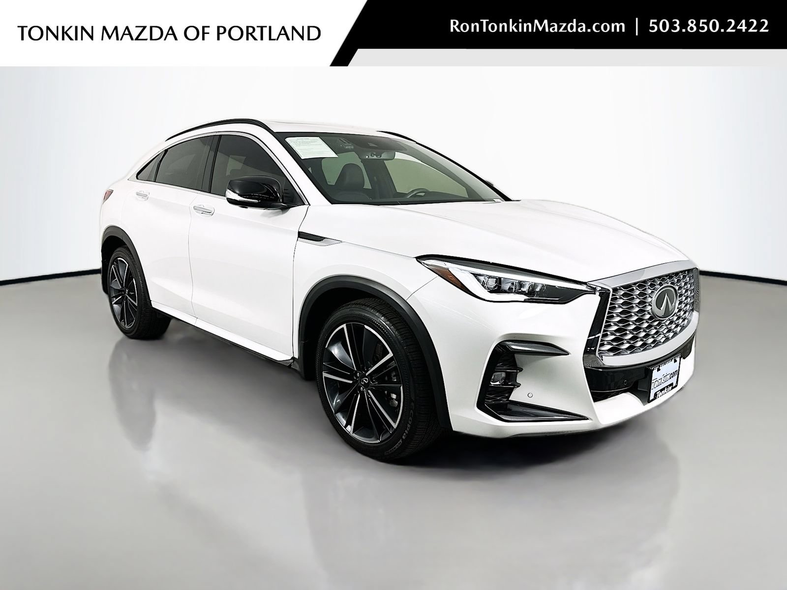 Used 2025 INFINITI QX55 Essential AWD/4WD image 1