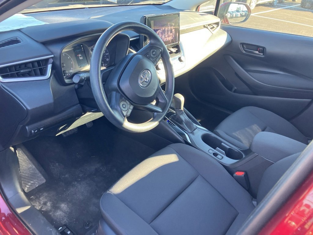 Used 2024 Toyota Corolla LE image 5