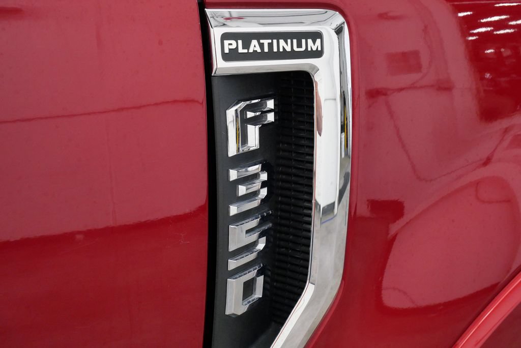 Used 2022 Ford F350 Platinum w/ Tremor Off-Road Package AWD/4WD image 9