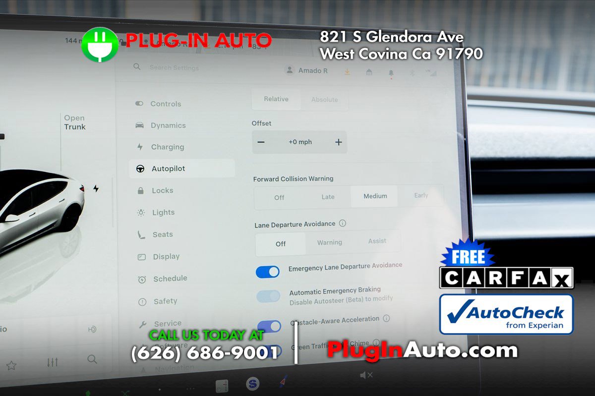Used 2024 Tesla Model 3 Standard Range RWD image 24