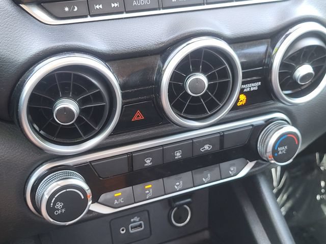 Used 2020 Nissan Sentra S FWD image 14