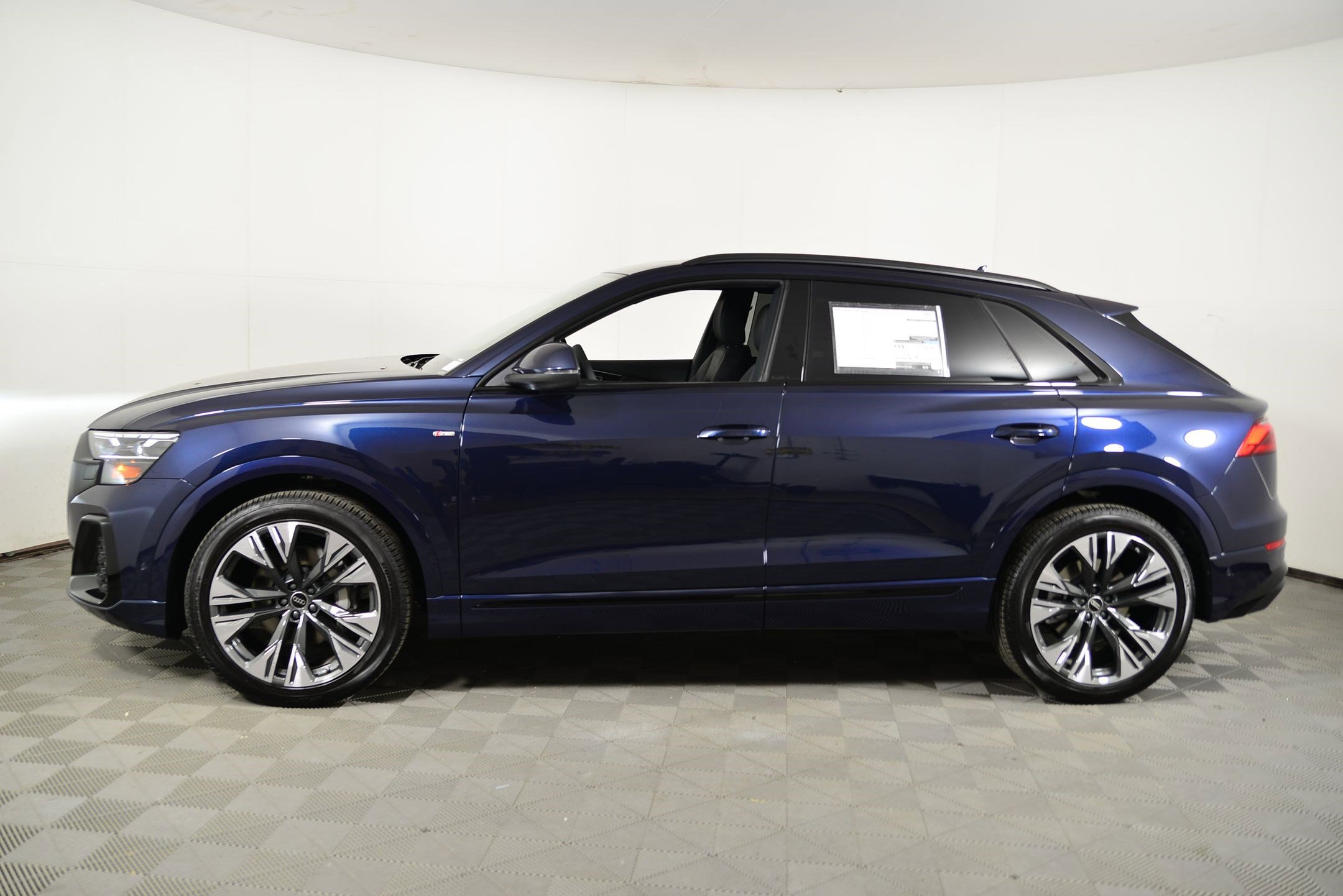 New 2026 Audi Q8 Premium Plus image 2
