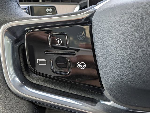 New 2025 Volvo EX90 Ultra image 31