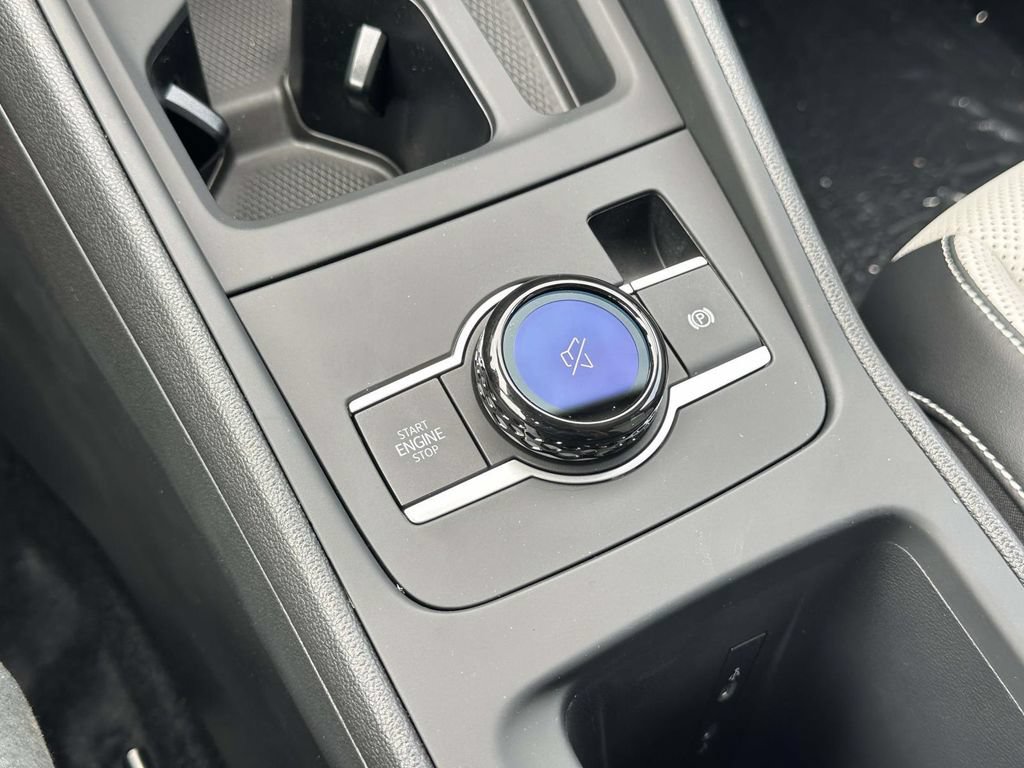 New 2026 Volkswagen Tiguan SE AWD/4WD image 23