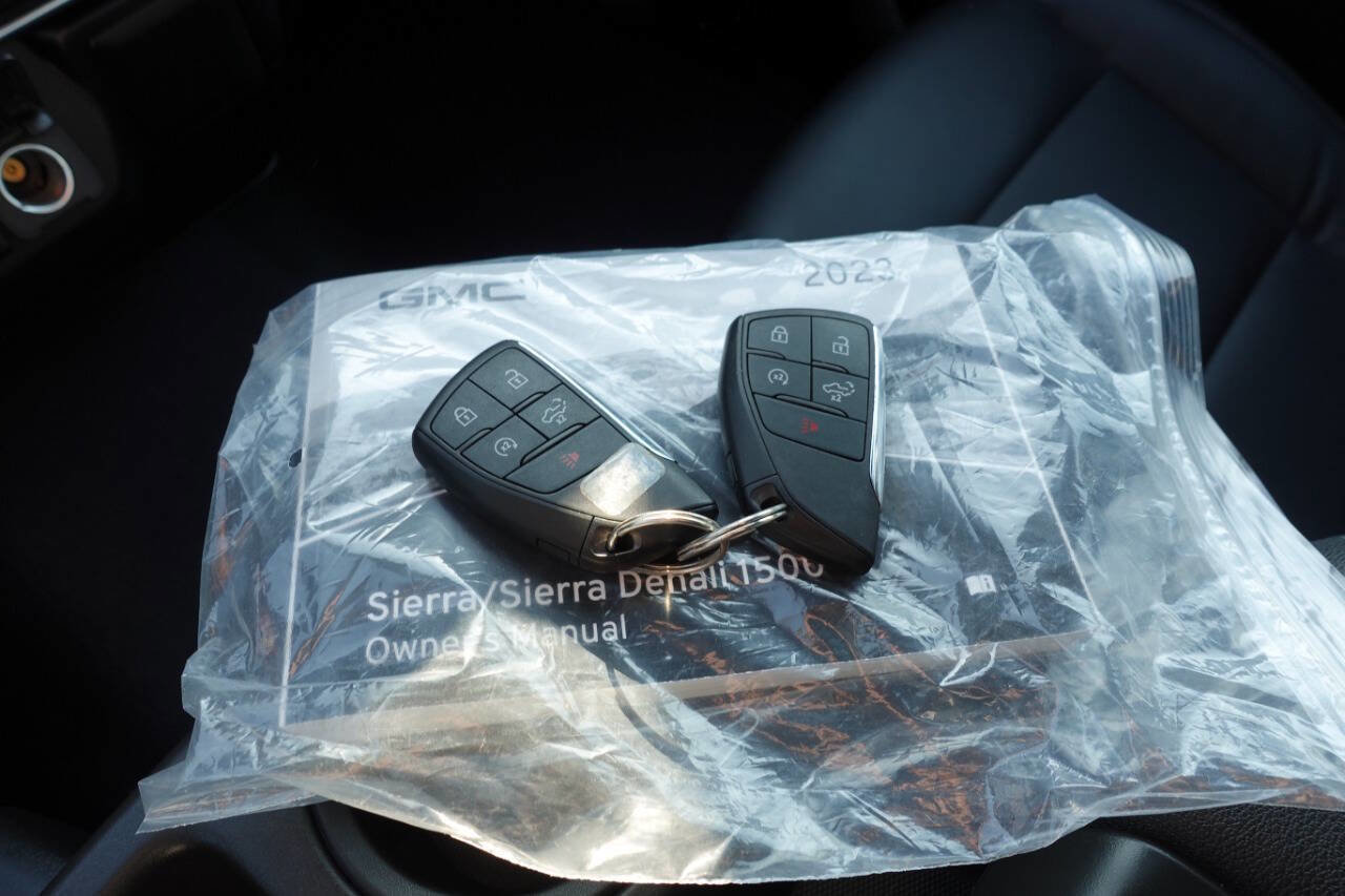 Used 2023 GMC Sierra 1500 Pro w/ Graphite Edition image 49