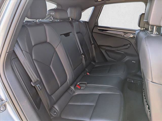 Certified 2025 Porsche Macan Turbo image 24