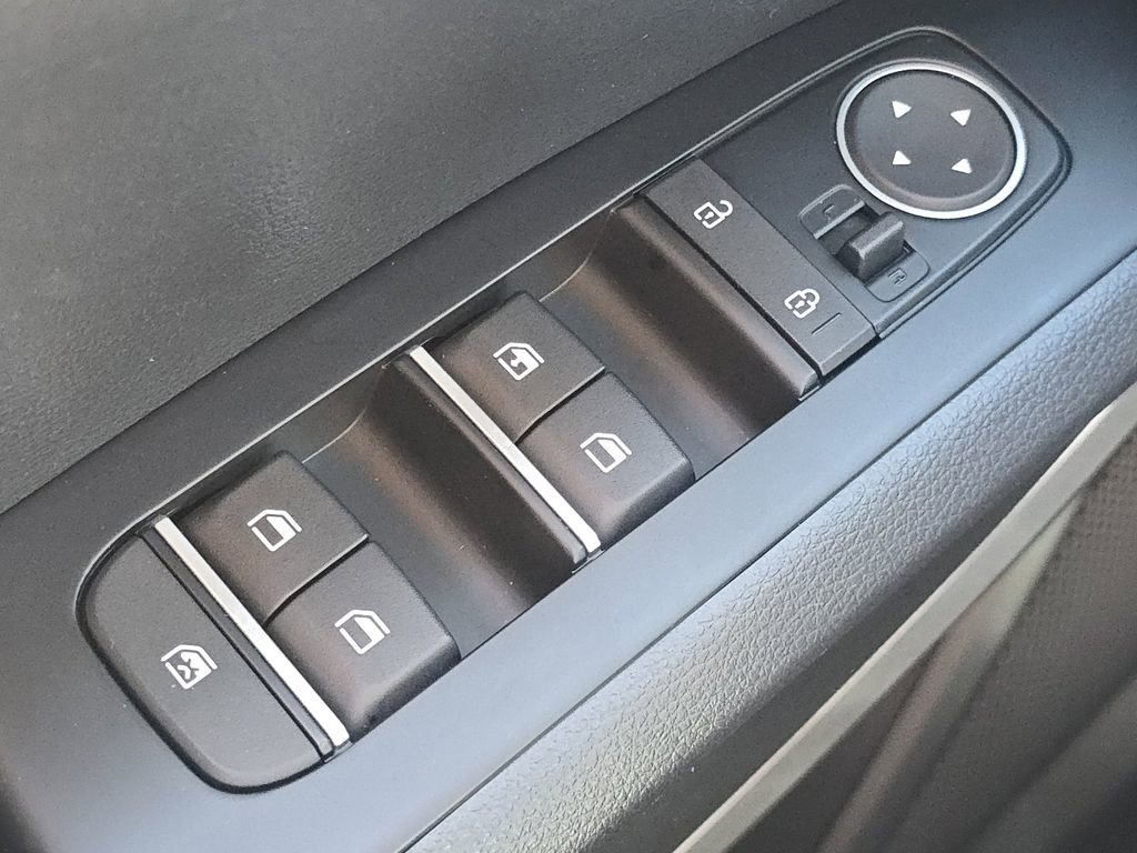 Used 2023 Kia Soul S image 25