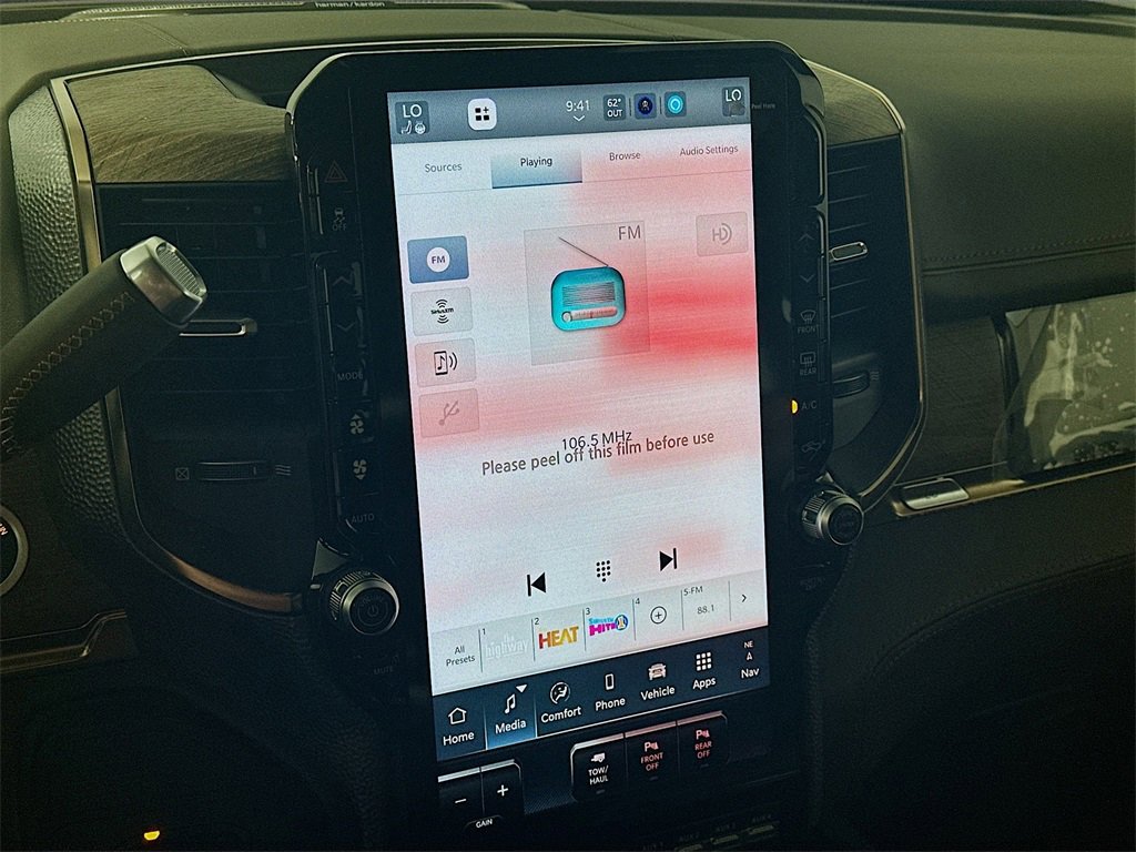 New 2026 RAM 2500 Limited w/ Towing Technology Group image 13