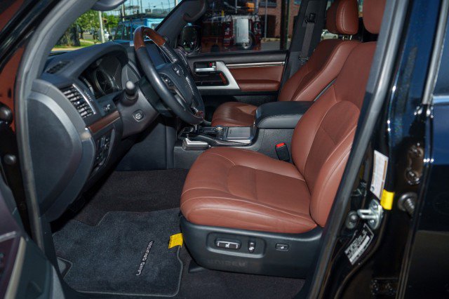 Used 2020 Toyota Land Cruiser AWD/4WD image 9