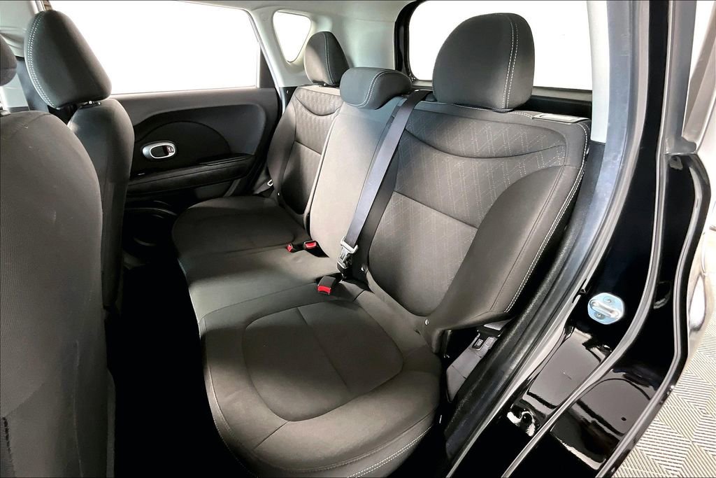 Used 2019 Kia Soul image 26