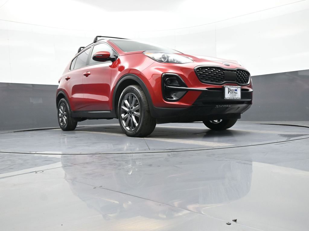 Certified 2022 Kia Sportage Nightfall Edition w/ Nighfall AWD Premium Package image 28