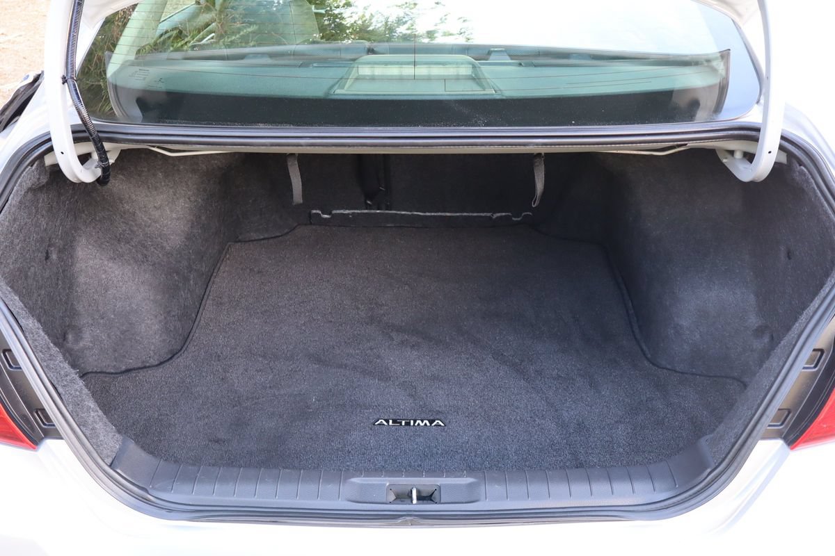Used 2018 Nissan Altima 2.5 SL FWD image 14