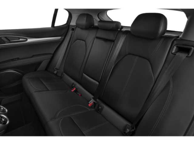 Used 2018 Alfa Romeo Stelvio Ti image 9