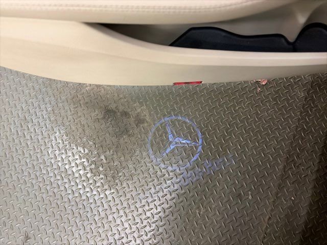 Used 2015 Mercedes-Benz C 300 4MATIC Sedan image 17