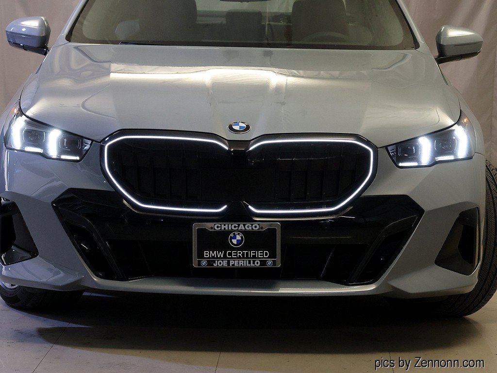 Certified 2024 BMW 540i xDrive w/ Premium Package AWD/4WD image 6