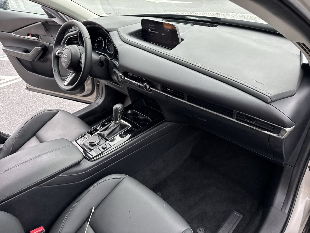 Certified 2024 MAZDA CX-30 AWD 2.5 S w/ Preferred Package image 32