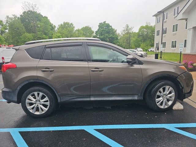 Used 2013 Toyota RAV4 Limited AWD/4WD image 7