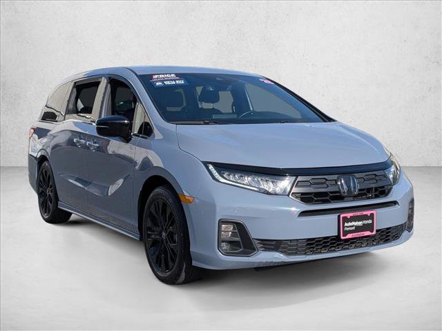 Used 2025 Honda Odyssey Sport-L image 3