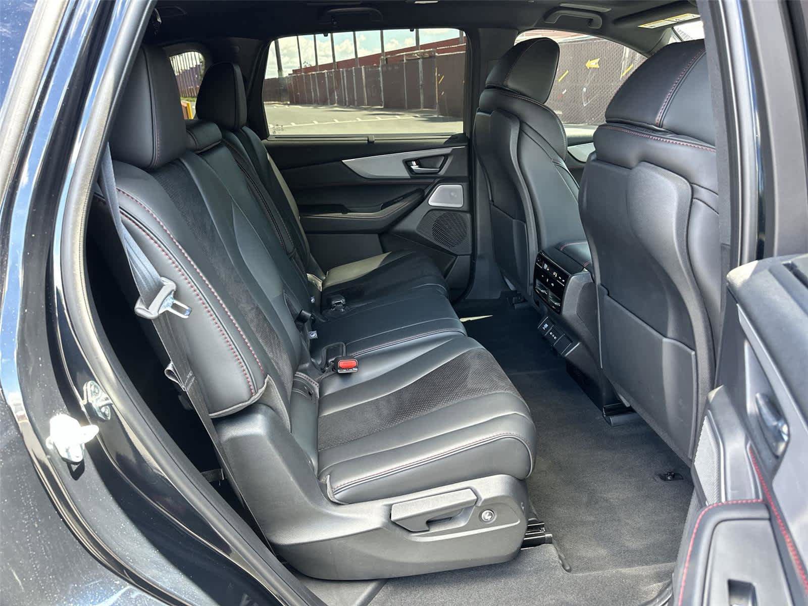 Used 2025 Acura MDX A-Spec AWD/4WD image 14