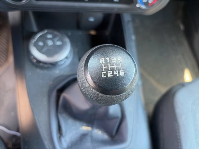 Used 2023 Ford Bronco 2-Door AWD/4WD image 7